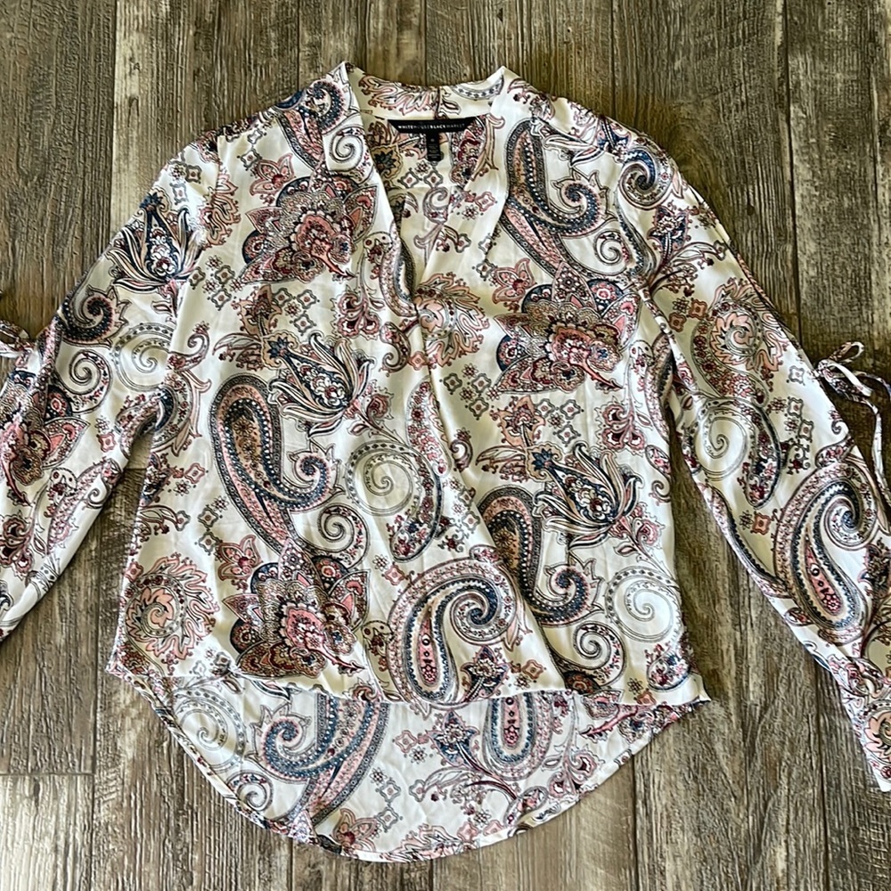 WHITE HOUSE/ BLACK MARKET BEAUTIFUL BLOUSE, 0